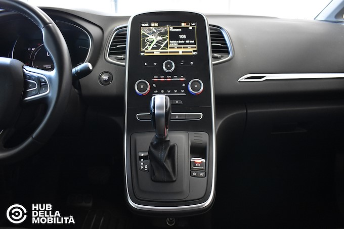 RENAULT Scénic TCe 140 CV EDC FAP Business